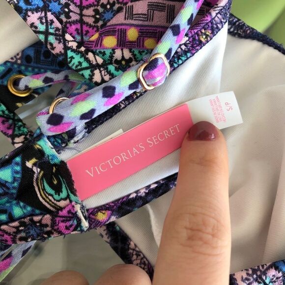 (3/$15) *nwot* victoria’s secret + lace up bikini top - Picture 7 of 7